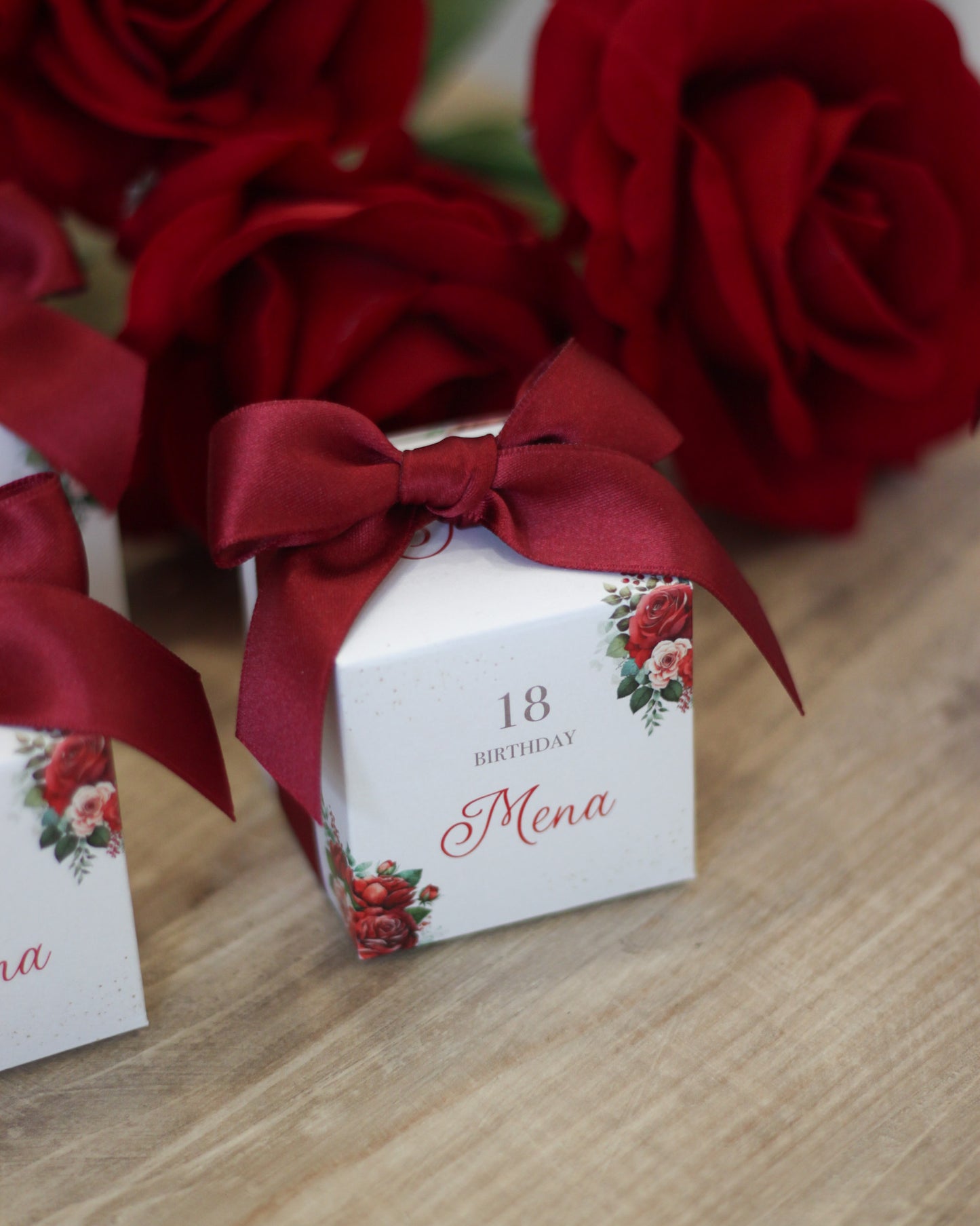 Scatoline Confetti Soft Cube Compleanno Rose Rosse