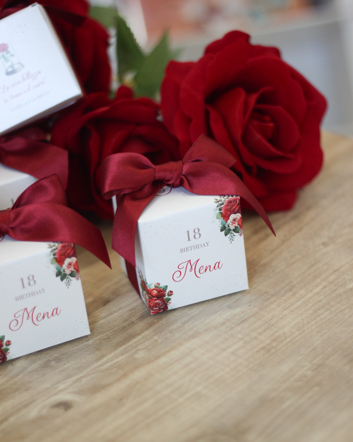 Scatoline Confetti Soft Cube Compleanno Rose Rosse