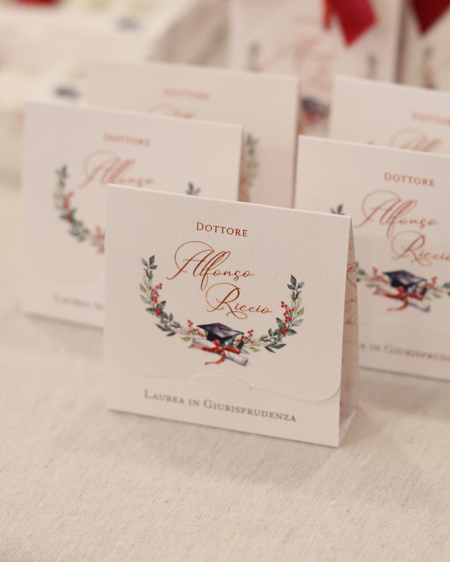 Pochette Laurea con Alloro, Tocco e Pergamena