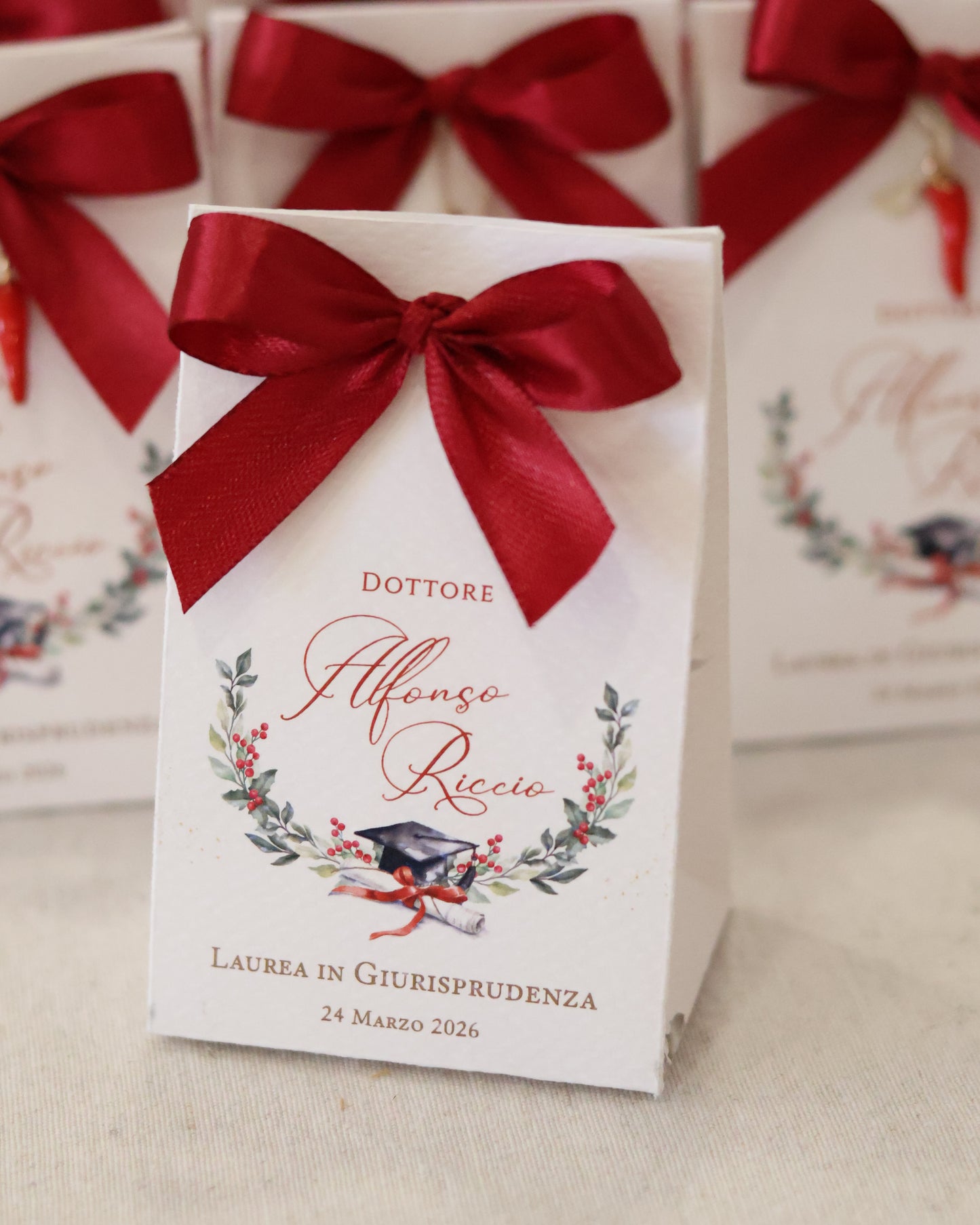 Scatolina Gift Laurea con Alloro, Tocco e Pergamena 2