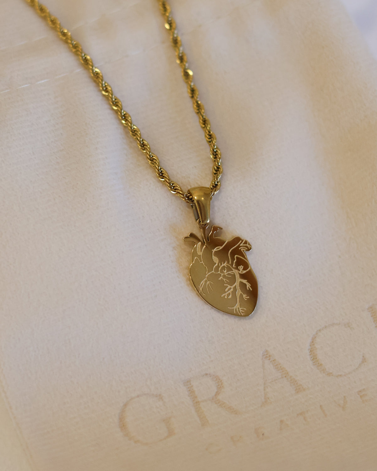 Collana Cuore Anatomico con Incisione